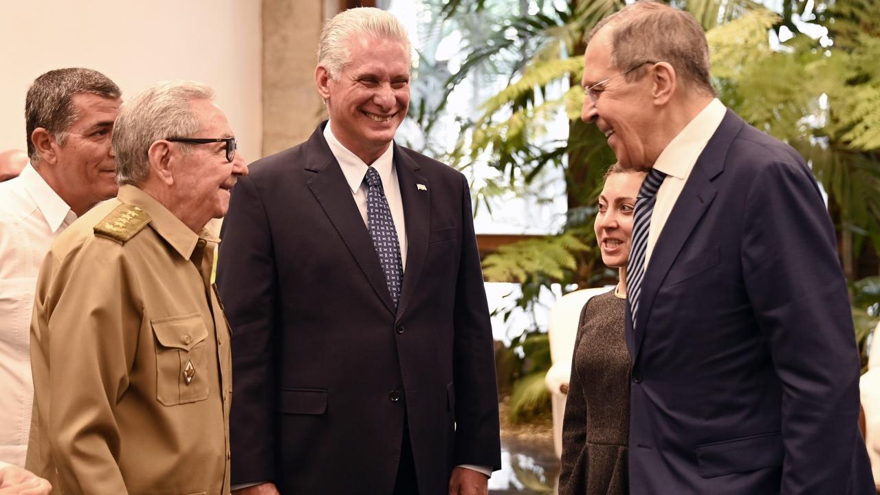 Encuentro entre Serguéi Lavrov, Raúl Castro y Díaz-Canel el 20 de abril en La Habana